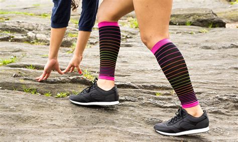 Should I Wear Compression Socks While Running: A Deep Dive into the Benefits and Myths